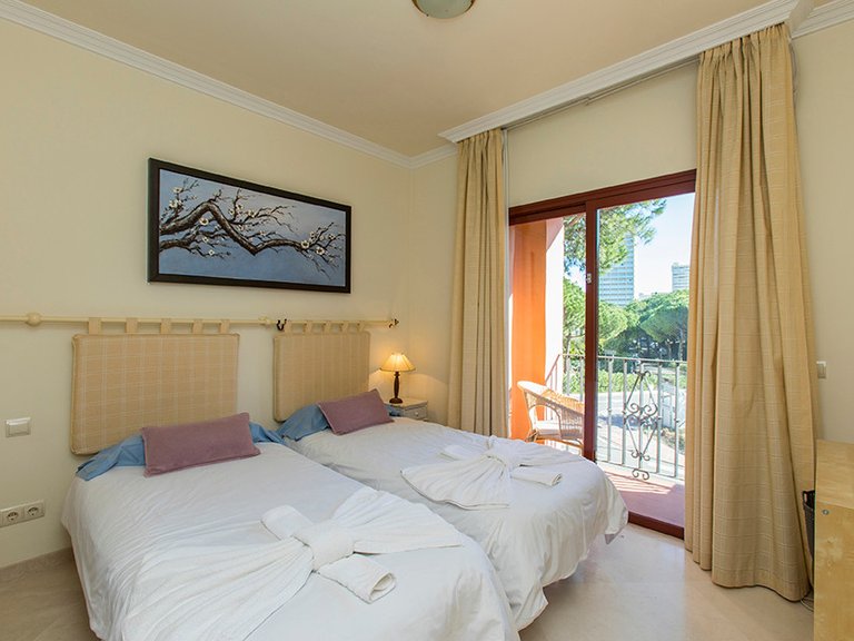 Apartment for Sale in Marbella, Malaga 16