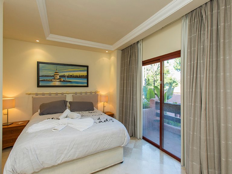 Apartment for Sale in Marbella, Malaga 17