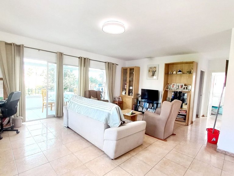 Villa for Sale in El Faro, Malaga 8