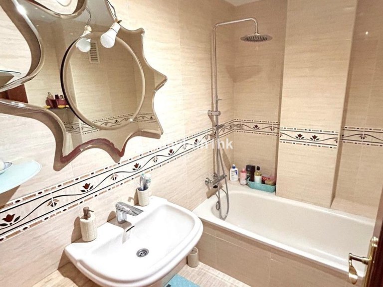 Apartment for Sale in Fuengirola, Malaga 12