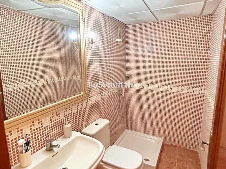 Apartment for Sale in Fuengirola, Malaga 13