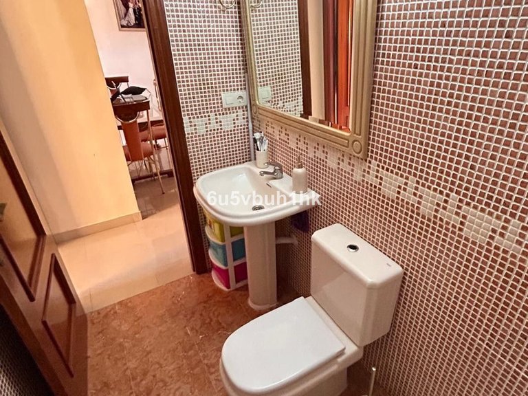 Apartment for Sale in Fuengirola, Malaga 14