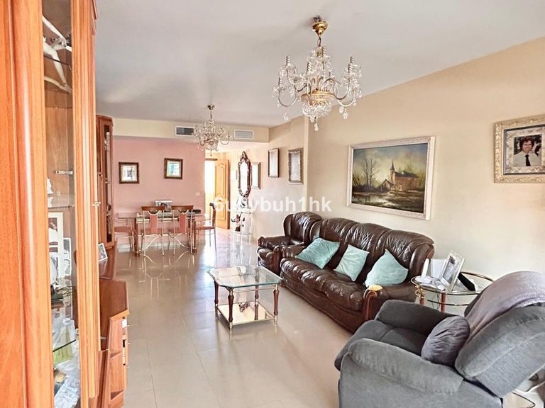 Apartment for Sale in Fuengirola, Malaga 17