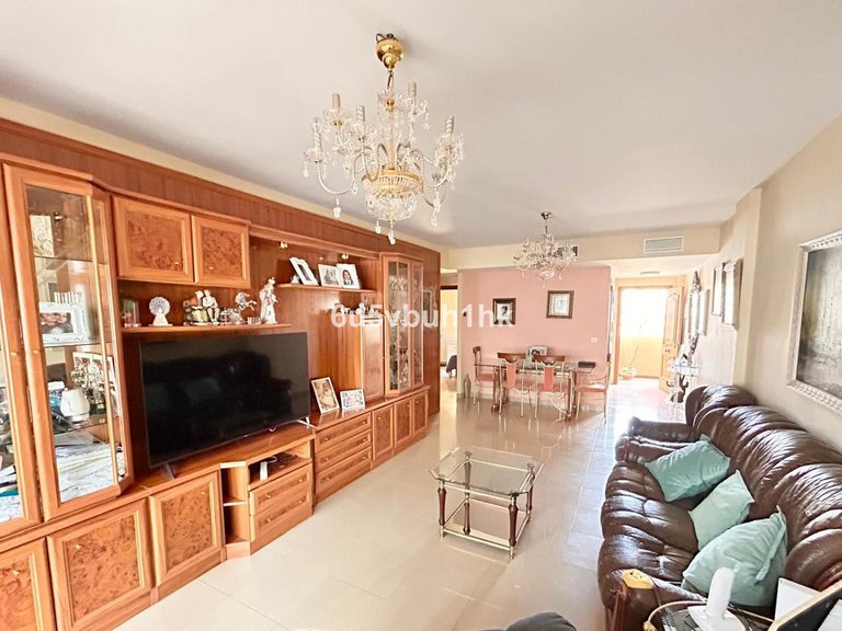 Apartment for Sale in Fuengirola, Malaga 2