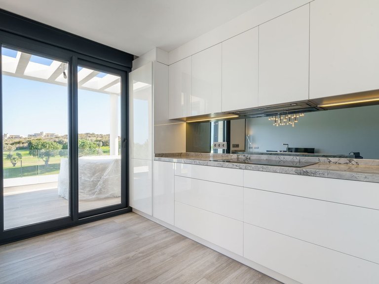 Villa for Sale in Costa del Sol Mijas Costa, Malaga 11