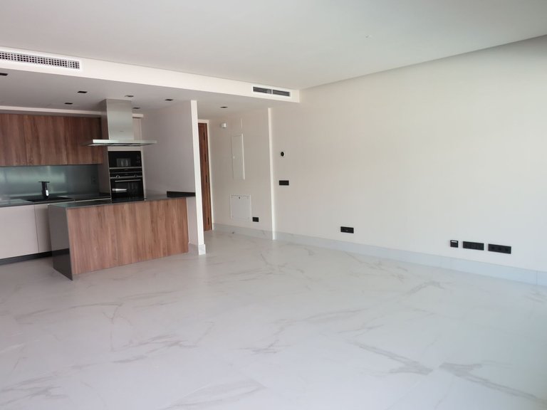 Apartment for Sale in San Pedro De Alcántara, Malaga 10