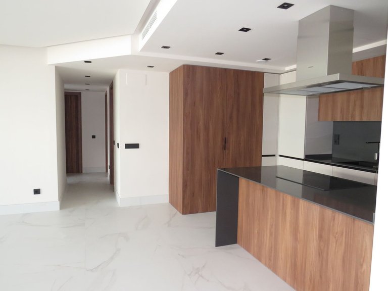 Apartment for Sale in San Pedro De Alcántara, Malaga 12