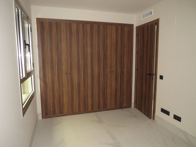 Apartment for Sale in San Pedro De Alcántara, Malaga 17