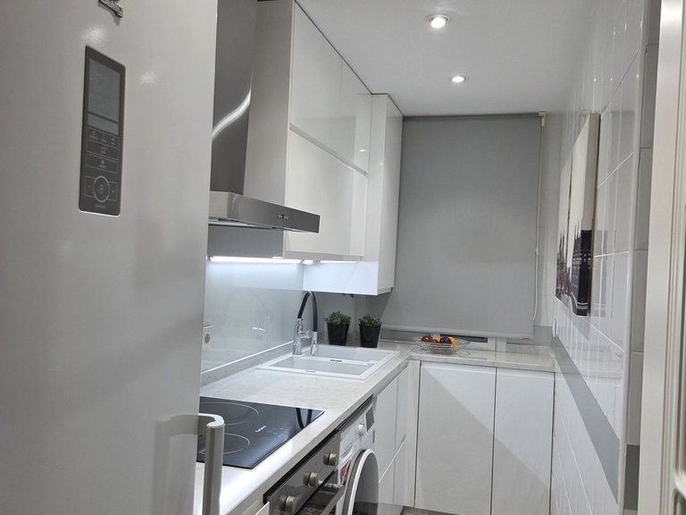 Apartment for Sale in Marbella, Malaga 15