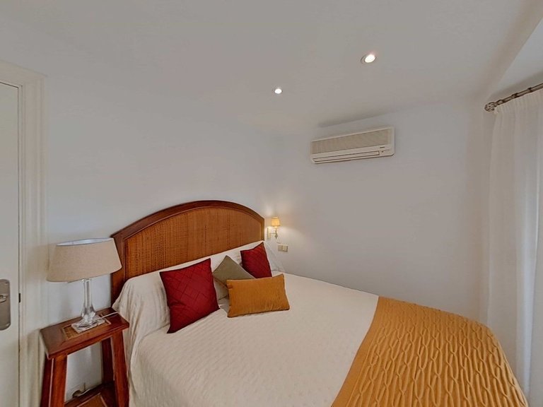 Apartment for Sale in Marbella, Malaga 23
