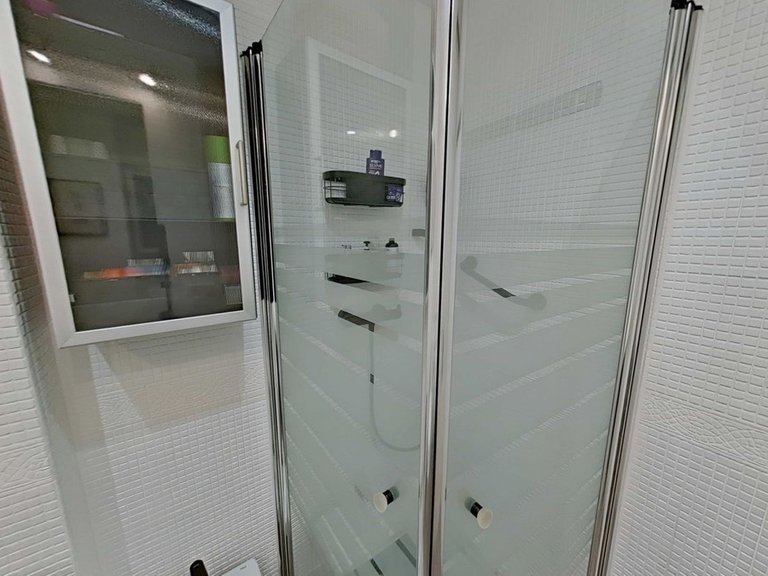 Apartment for Sale in Marbella, Malaga 25