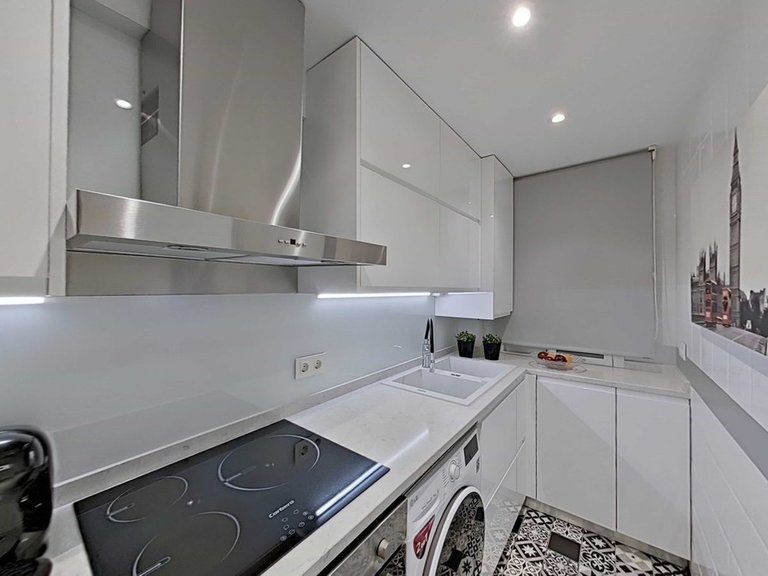 Apartment for Sale in Marbella, Malaga 6