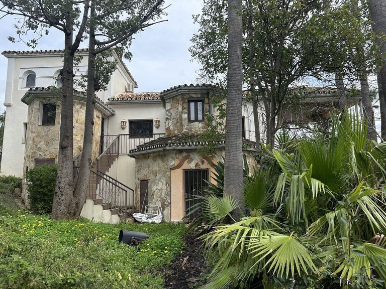 Plot for Sale in Nagüeles, Malaga 13