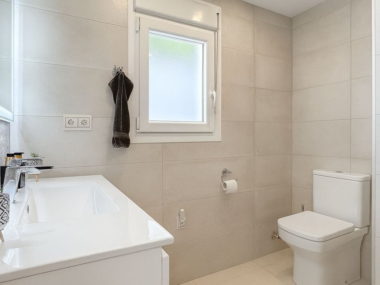 Villa for Sale in La Cala De Mijas, Malaga 14