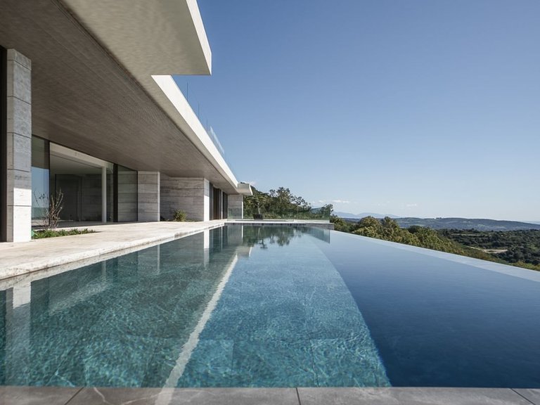 Villa for Sale in Sotogrande, Cadiz 5