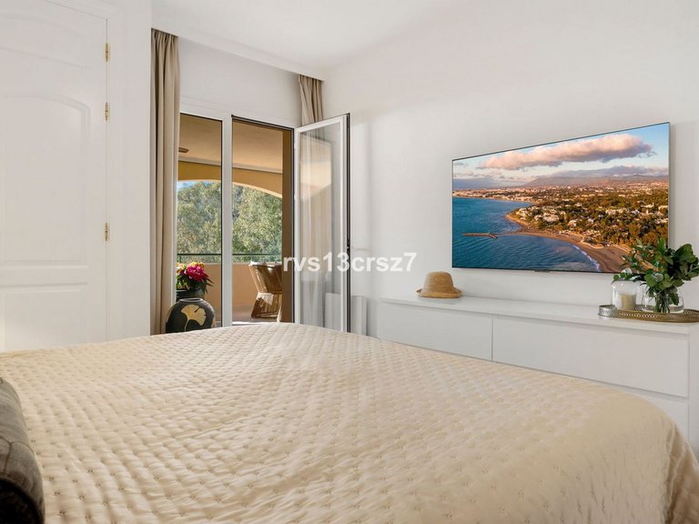 Apartment for Sale in Elviria, Malaga 13