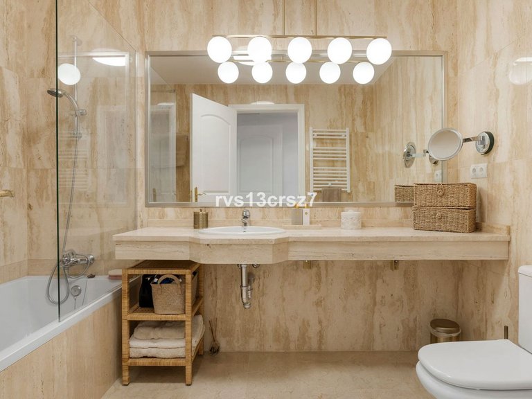 Apartment for Sale in Elviria, Malaga 15