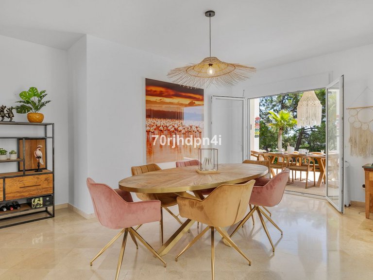 Villa for Sale in Estepona, Malaga 48