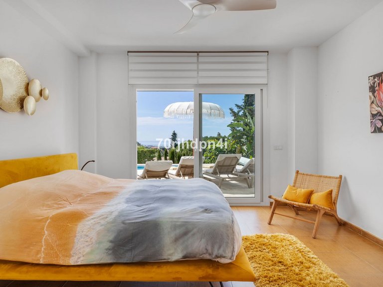 Villa for Sale in Estepona, Malaga 58