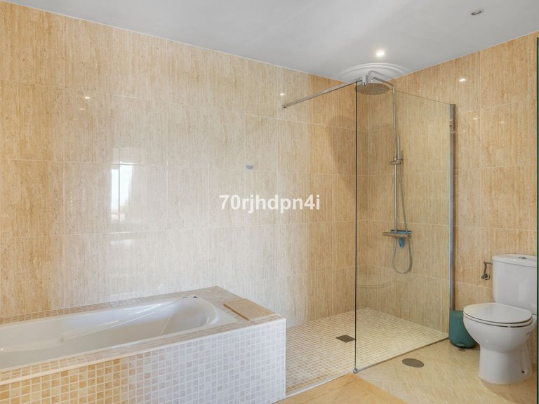 Villa for Sale in Estepona, Malaga 69