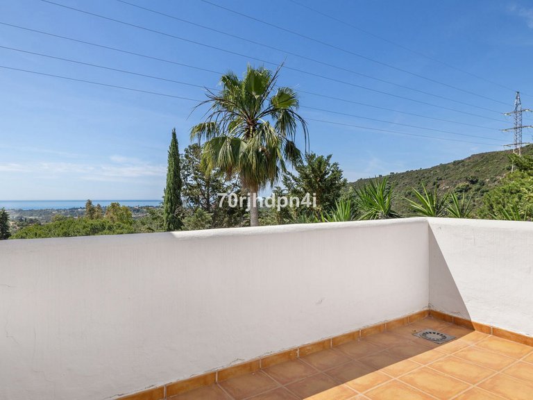 Villa for Sale in Estepona, Malaga 70