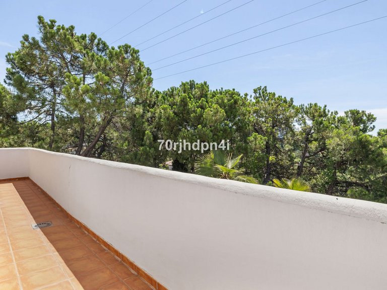 Villa for Sale in Estepona, Malaga 79