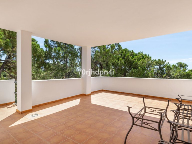Villa for Sale in Estepona, Malaga 80