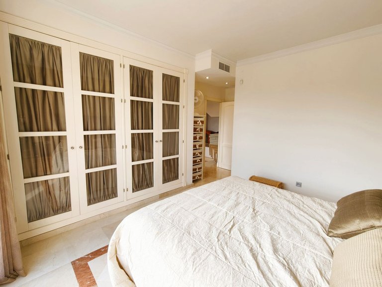 Apartment for Sale in San Roque Club, Cadiz 12