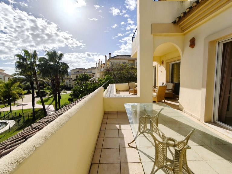 Apartment for Sale in San Roque Club, Cadiz 4