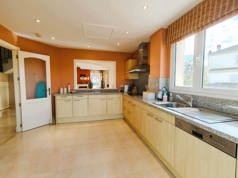 Apartment for Sale in San Roque Club, Cadiz 9