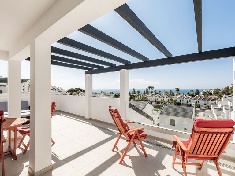 Apartment for Sale in Estepona, Malaga 1