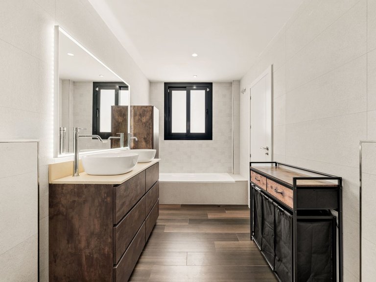 Apartment for Sale in Estepona, Malaga 13