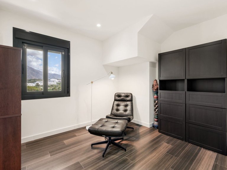 Apartment for Sale in Estepona, Malaga 14