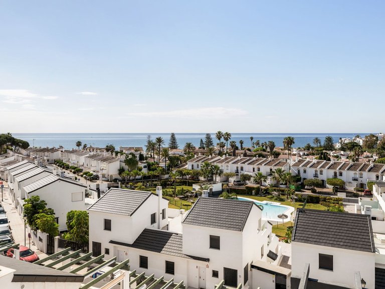 Apartment for Sale in Estepona, Malaga 21