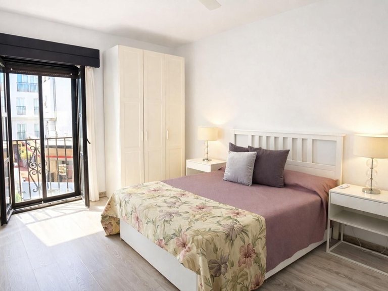Apartment for Sale in Puerto Banús, Malaga 3