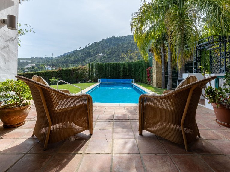 Villa for Sale in Benahavís, Malaga 2
