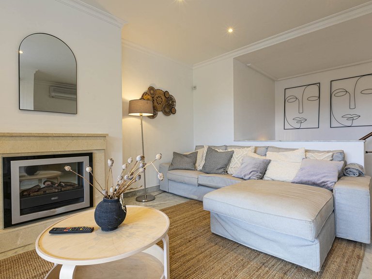 Apartment for Sale in Nueva Andalucía, Malaga 13