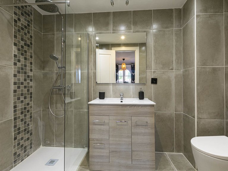 Apartment for Sale in Nueva Andalucía, Malaga 32
