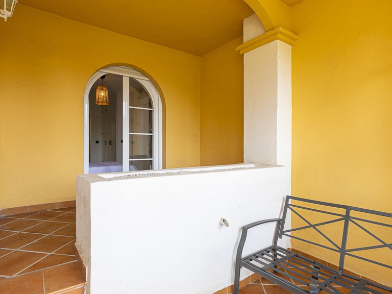 Apartment for Sale in Nueva Andalucía, Malaga 39