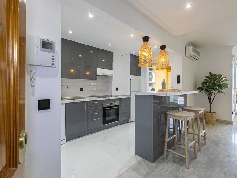 Apartment for Sale in Nueva Andalucía, Malaga 4