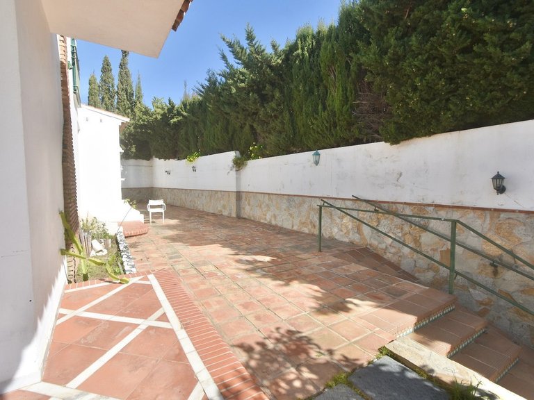 Villa for Sale in La Cala De Mijas, Malaga 11