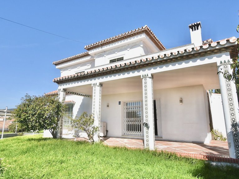 Villa for Sale in La Cala De Mijas, Malaga 3