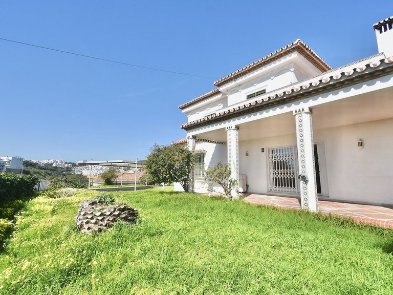 Villa for Sale in La Cala De Mijas, Malaga 4