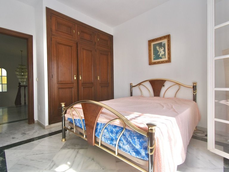 Villa for Sale in La Cala De Mijas, Malaga 40