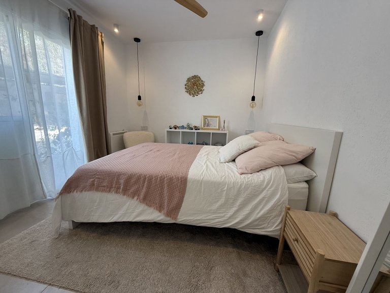 Villa for Sale in Estepona, Malaga 39