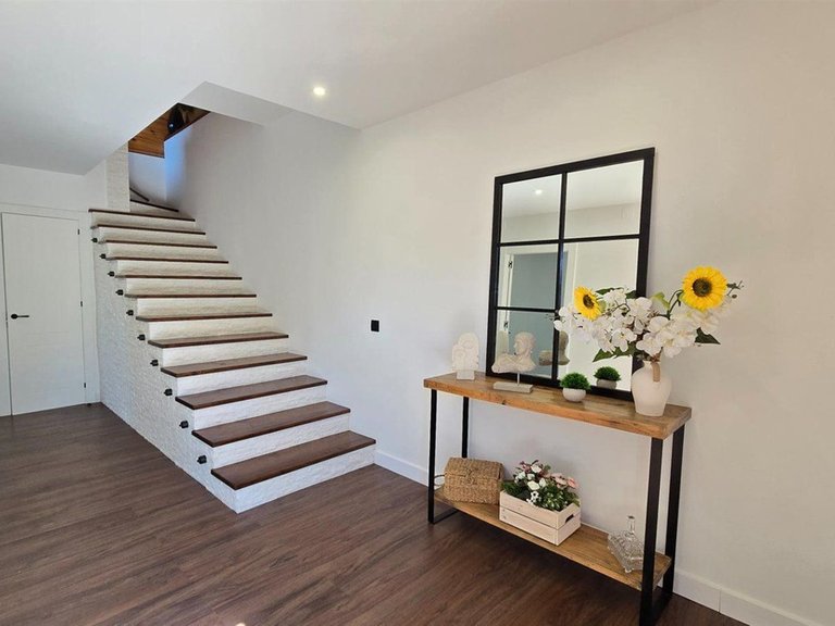 Villa for Sale in Limonar, Malaga 3
