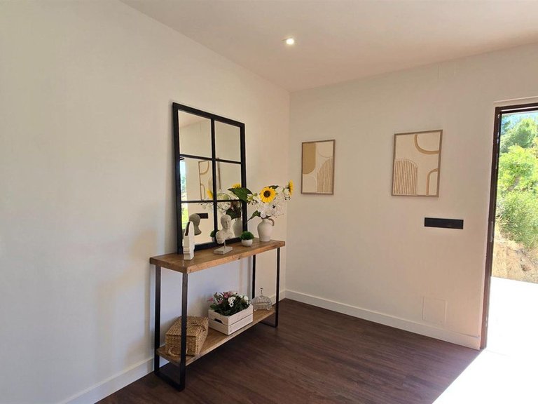 Villa for Sale in Limonar, Malaga 36