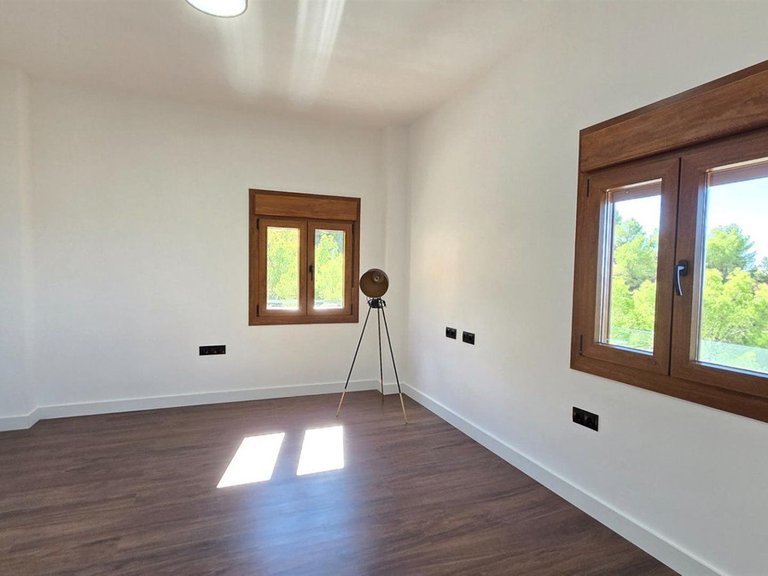 Villa for Sale in Limonar, Malaga 40