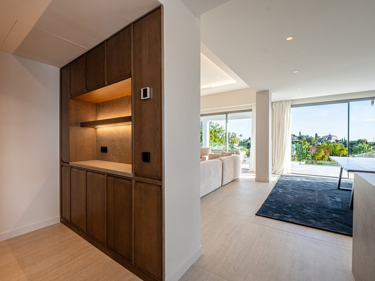 Villa for Sale in El Rosario, Malaga 12