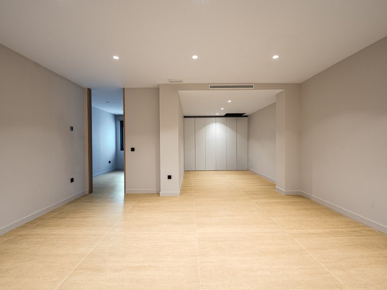 Villa for Sale in El Rosario, Malaga 16